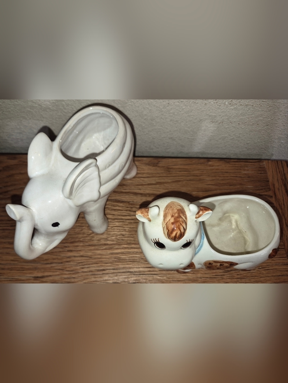 Lot Of 2 Vintage Planters, Elephant & Cow - Picture 2 of 4